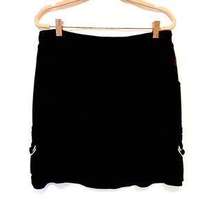 Black hard tail Velour mini skirt w drawstring and metal hinge detailing size L